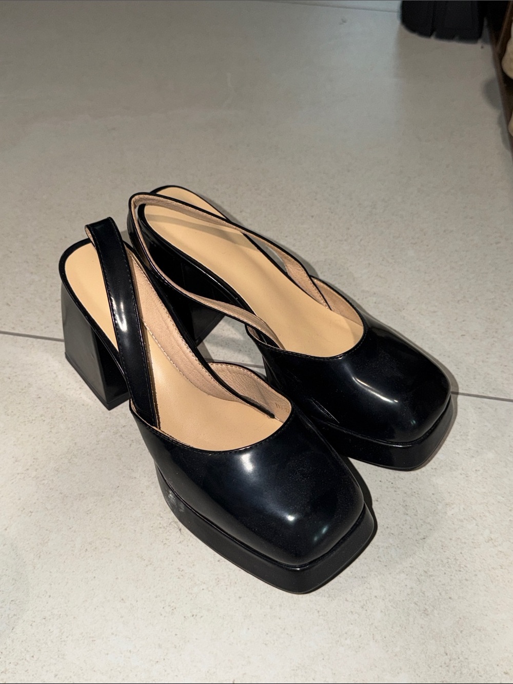 Women's Black Slingback Block Heel Pumps